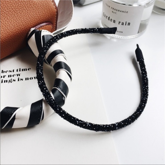 Acrylic Rhinestone Headbands set of 4 - Picture 4 of 5